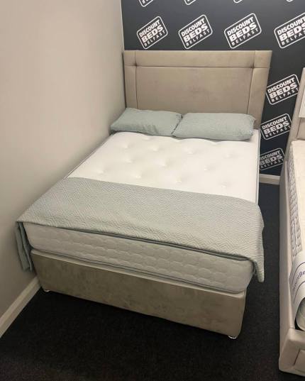 Essence 1000 Pocket Divan Set
